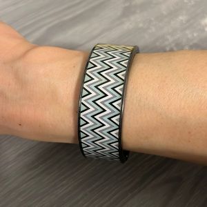 Vintage Metal Hinged Bangle Bracelet with Chevron Design, EUC